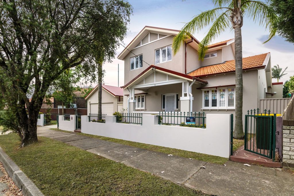 First story addition to this Californian bungalow integrated the existing with the new in Canterbury