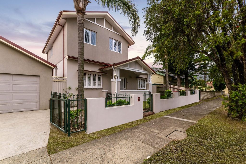 First story addition to this Californian bungalow integrated the existing with the new in Canterbury